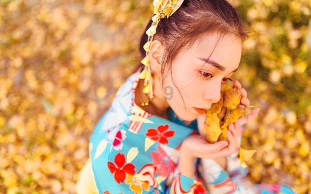 曼晚：曼联让英乙对手疲于招架，但连续丢球后缺乏领导力